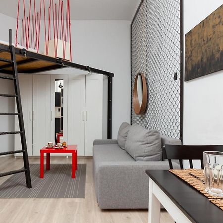 Downtown Studio Apartment Poznanska By Renters Warsawa Bagian luar foto